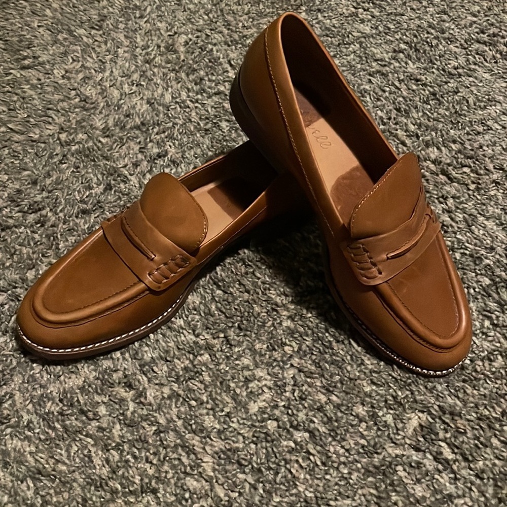 Madewell Whiskey colored leather loafers SZ 6.5